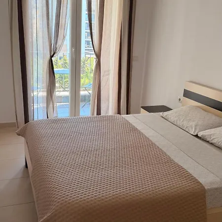 Deti Appartamento Durrës